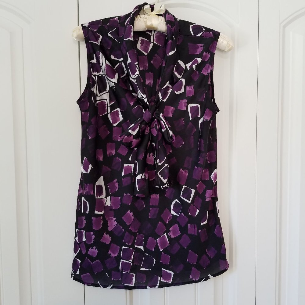 Nine West top